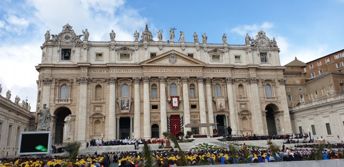 Palm Sunday Mass with Pope Francis at St Peter’s Palm Sunday Mass with Pope Francis at St. Peter’s.